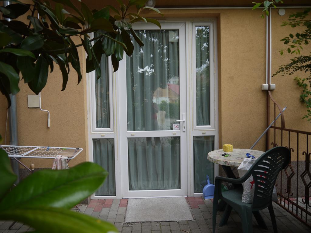 Eva 2 Apartment Hajduszoboszlo Exterior photo